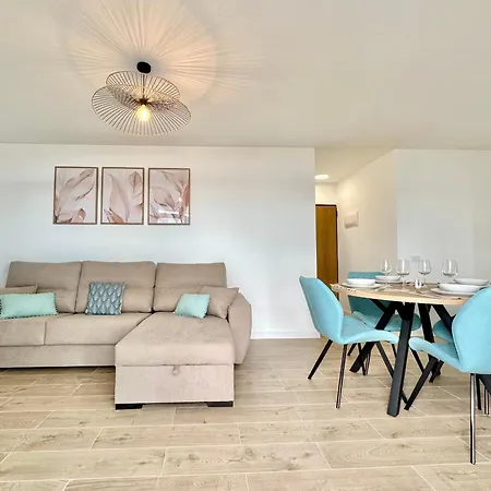 Torres De Yomely - M6d * Playa de las Américas