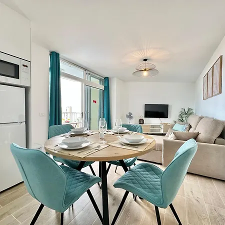 Torres De Yomely - M6d * Playa de las Américas