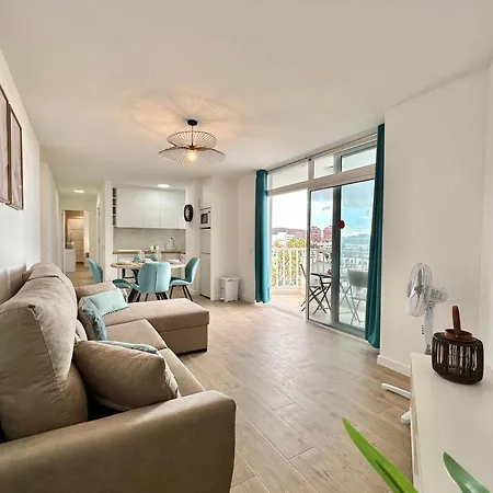 Torres De Yomely - M6d * Playa de las Américas