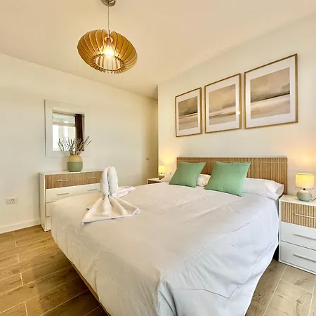 Torres De Yomely - M6d 플라야데라스아메리카스