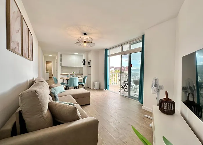 Torres De Yomely - M6d * Playa de las Américas